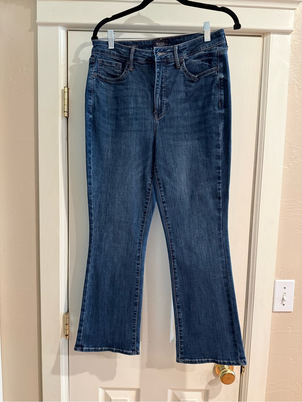 NYDI Billie Mini Bootcut cropped size 8
